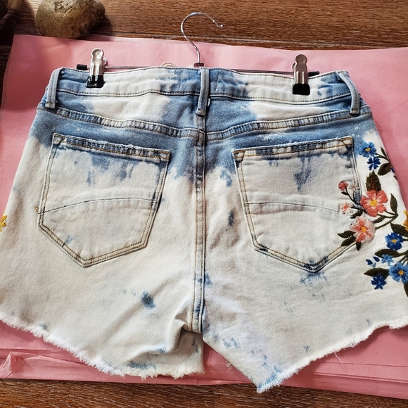 Driftwood Connie Short In Acid Sunflower DENIM SHORTS SIZE 26 27 30 31 32 NWT - Picture 5 of 5